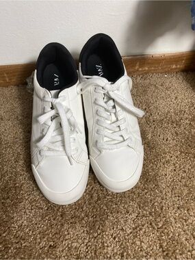 Zara Shoes Mens 10 Casual Comfort Lace Up Sneakers Black White Faux Leather